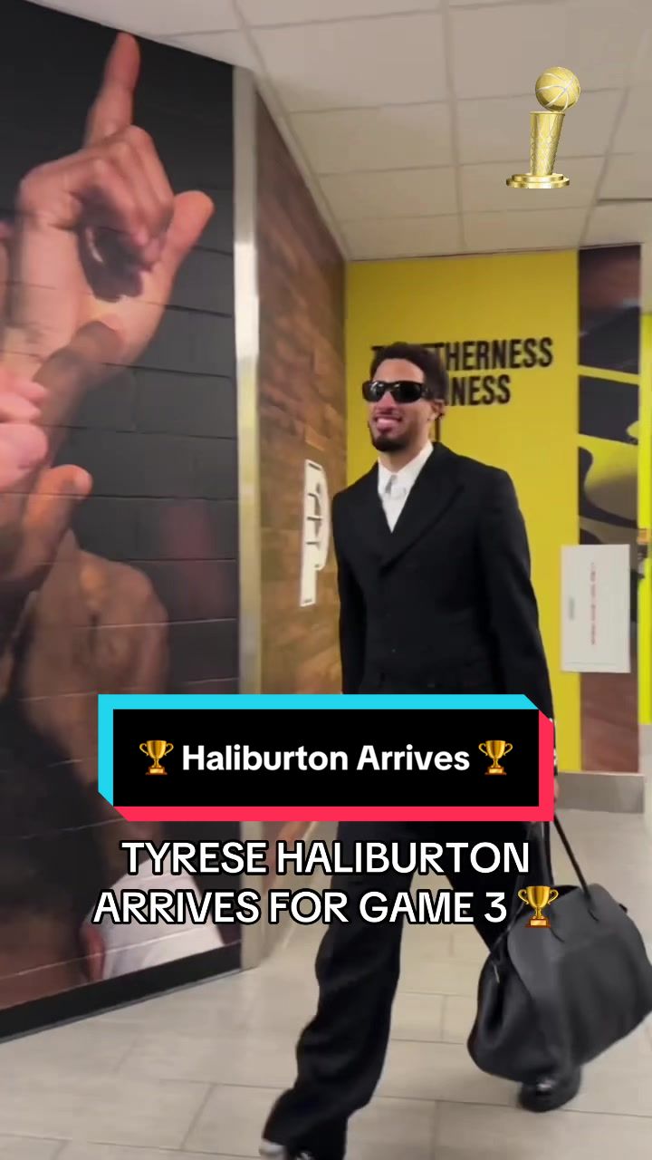 @Tyrese Haliburton arrives for the first 
