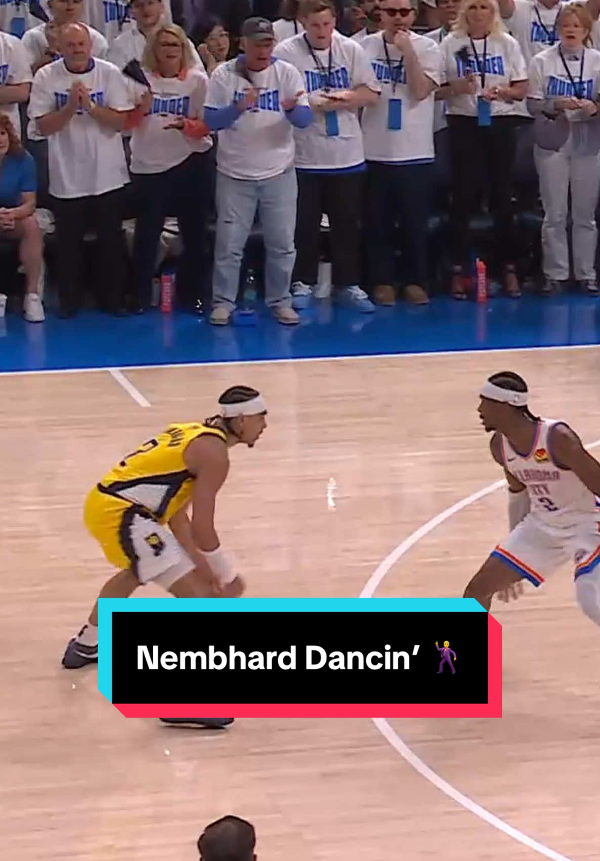 What a bucket by Andrew Nembhard 😱 