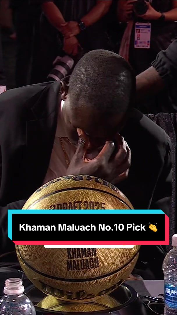 With the 10th pick of the NBA Draft, the Houston Rockets select, Khaman Maluach! 