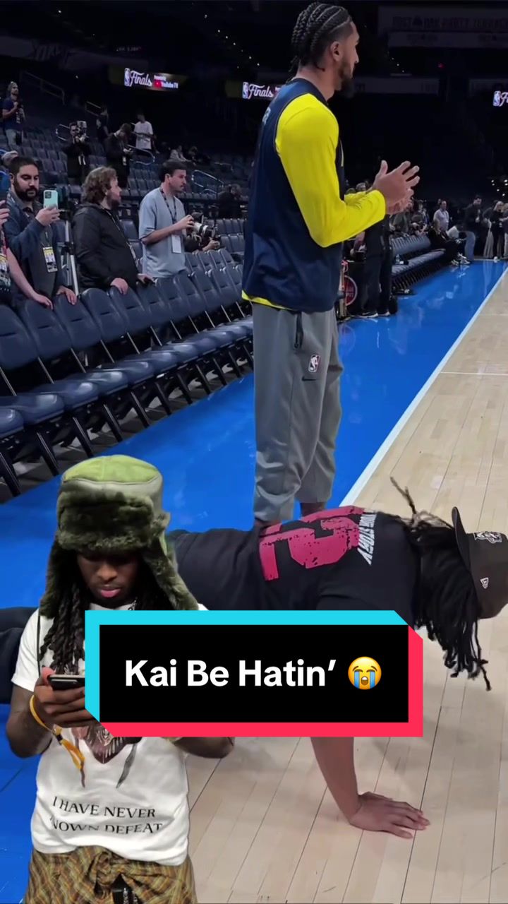 @Kai Cenat reacts to @Agent performance at Finals Media Day 😂 