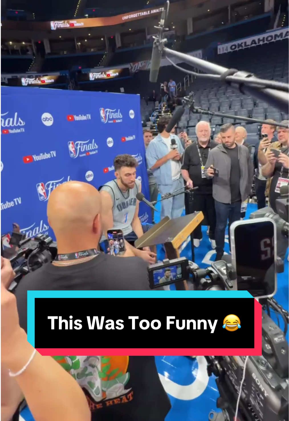 Everybody= Cason Wallace… right? 😂😂 