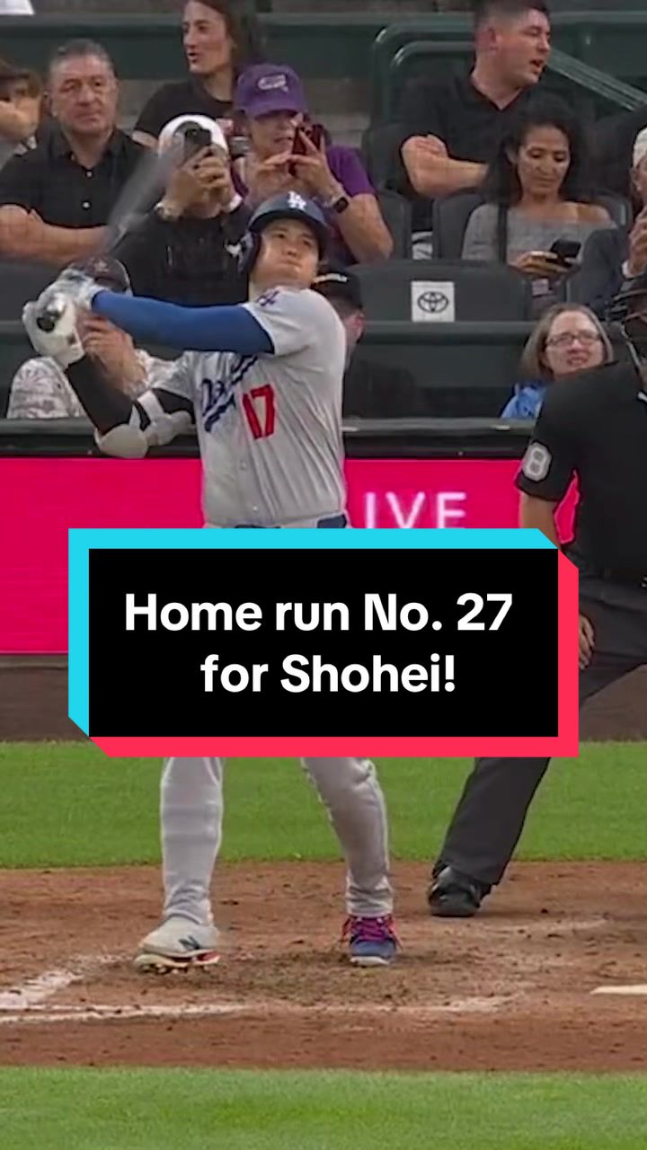 Shohei Ohtani shows off the opposite-field power 💪 