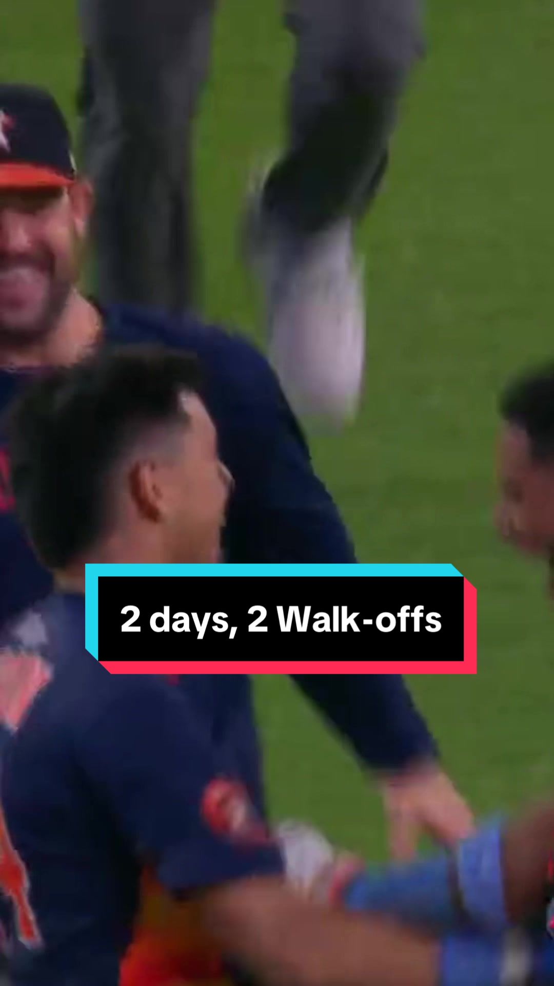 Mauricio Dubón walks it off for the Astros on his first 