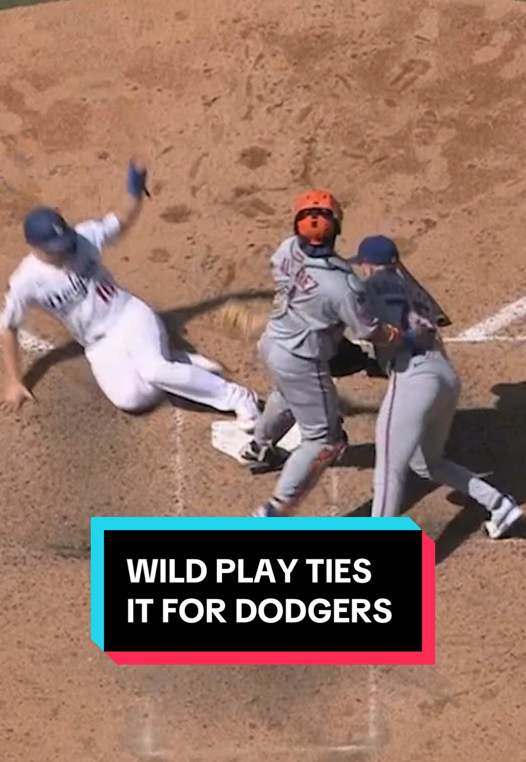 A crazy play at the plate ties the game up! 