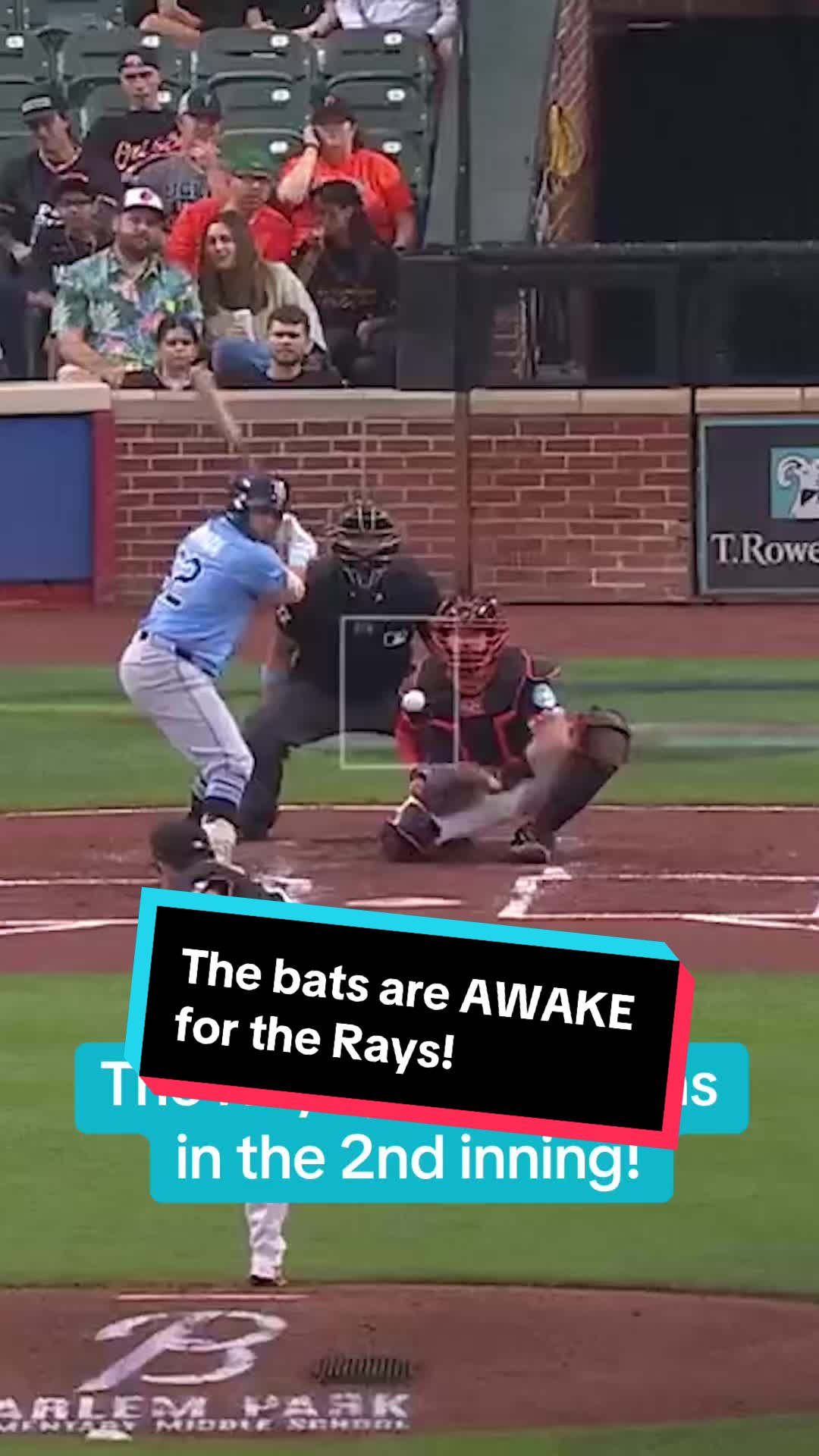 THREE homers in the 2nd inning? Sign us up! 🍿