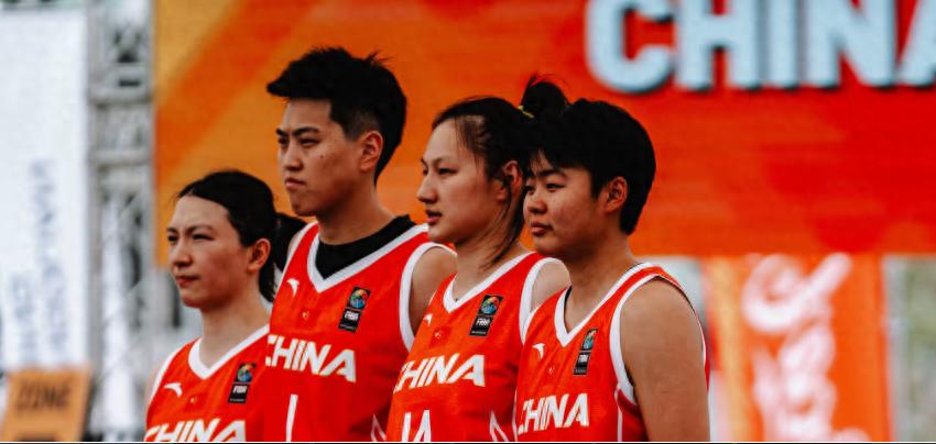 The 2025 FIBA 3x3 Basketball World Cup has kicked off, with the top-seeded Chinese women&#39;s team finishing the first day with a record of 1 win and 1 loss.